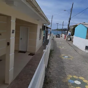 https://pousada-frente-mar.santa-catarina-brasil.com